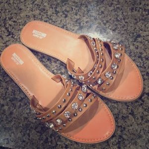 Rhinestone flat sandals